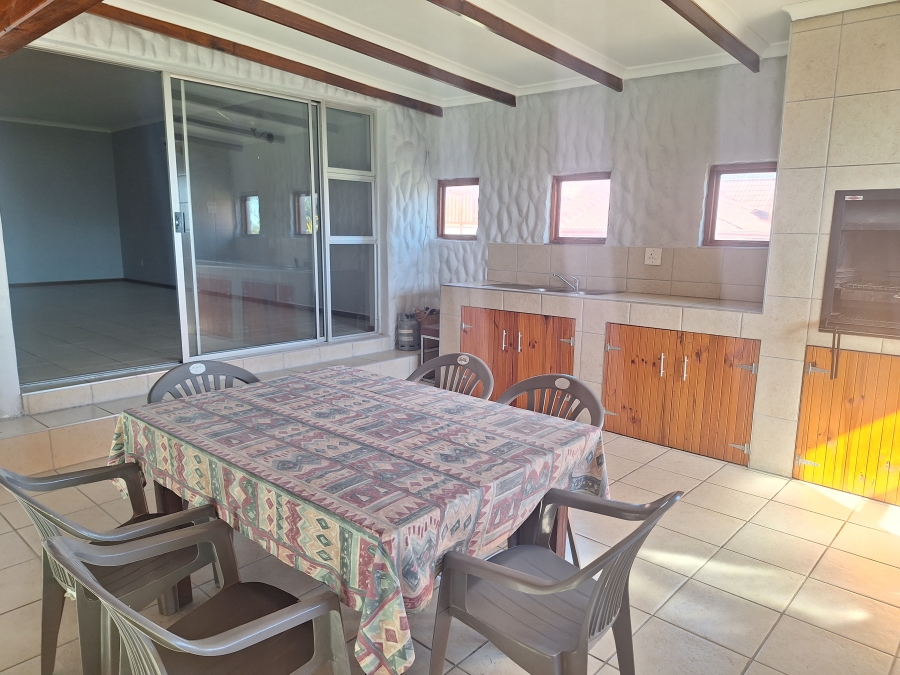 4 Bedroom Property for Sale in Winterhoek Park Eastern Cape